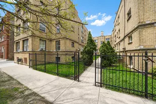 1707 W Wallen Ave, Chicago, IL 60626 - Photo 1