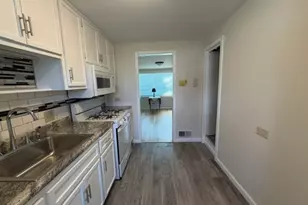 1626 N Prairie Ave, Crest Hill, IL 60403 - Photo 8