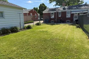1626 N Prairie Ave, Crest Hill, IL 60403 - Photo 22