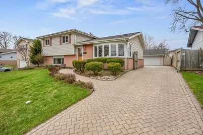 458 N 5th Avenue, Des Plaines, IL 60016 - Photo 2