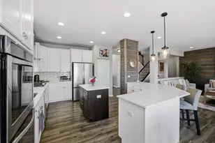 2701 Woodworth Ave, Woodstock, IL 60098 - Photo 12