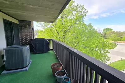 917 Vose Drive #411, Gurnee, IL 60031 - Photo 14