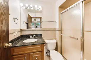 847 College Ave, Matteson, IL 60443 - Photo 24