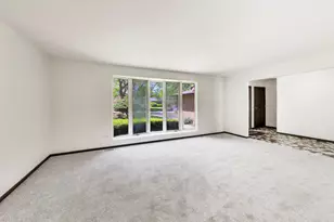 847 College Ave, Matteson, IL 60443 - Photo 6