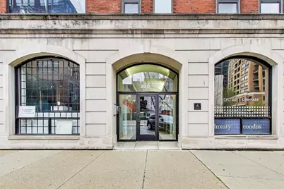 200 W Superior Street, Chicago, IL 60654 - Photo 2