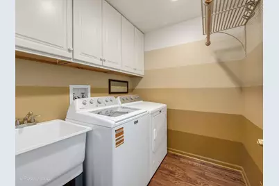 11025 Edgebrook Lane, Indian Head Park, IL 60525 - Photo 24