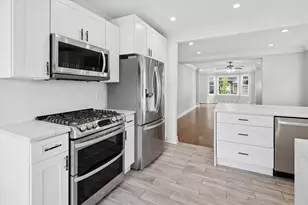 5836 N Manton Ave, Chicago, IL 60646 - Photo 10