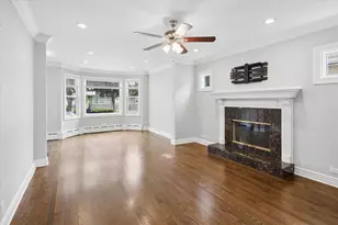5836 N Manton Ave, Chicago, IL 60646 - Photo 4
