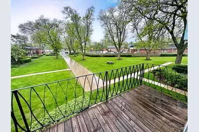 2431 E Brandenberry Court #2O, Arlington Heights, IL 60004 - Photo 16