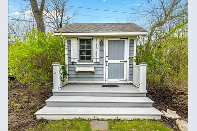7012 N Kenton Avenue, Lincolnwood, IL 60712 - Photo 20