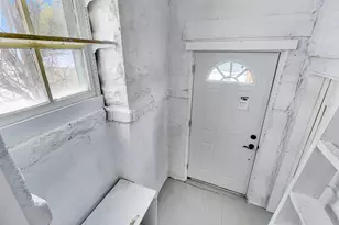 1638 Oakwood Ave, Des Plaines, IL 60016 - Photo 22