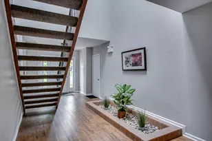 477 Village Green Rd, Naperville, IL 60540 - Photo 20