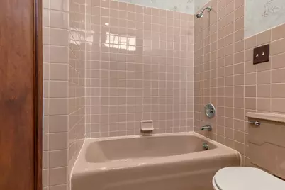 329 S Fairfield Avenue, Lombard, IL 60148 - Photo 18