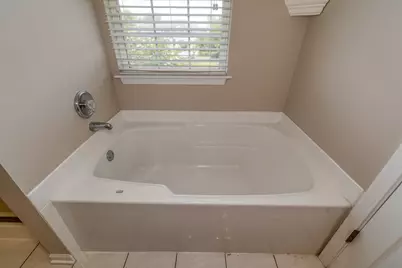 2030 Peterson Place, Batavia, IL 60510 - Photo 16