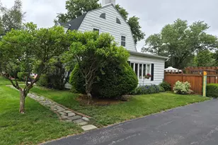 105 N Scandia St, Alpha, IL 61413 - Photo 6