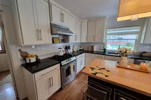105 N Scandia St, Alpha, IL 61413 - Photo 30