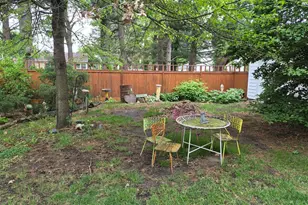 105 N Scandia St, Alpha, IL 61413 - Photo 10