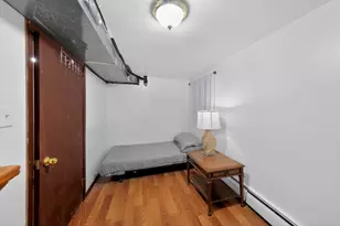 5438 W Melrose St, Chicago, IL 60641 - Photo 26