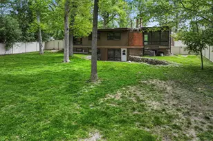 431 S St Marys Rd, Libertyville, IL 60048 - Photo 24