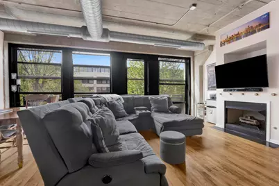 1000 W 15th Street #232, Chicago, IL 60608 - Photo 4