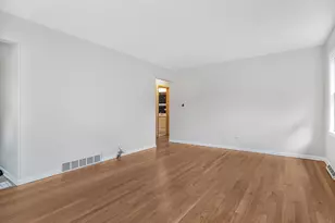 3860 N Oketo Ave, Chicago, IL 60634 - Photo 8