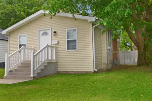 125 Prairie St, Ottawa, IL 61350 - Photo 2