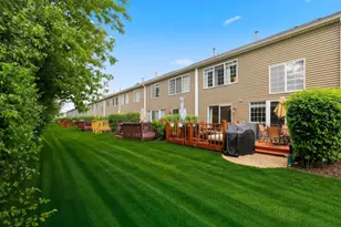 1307 Summersweet Ln, Bartlett, IL 60103 - Photo 26