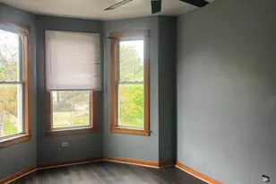 5338 S Wood St, Chicago, IL 60609 - Photo 8