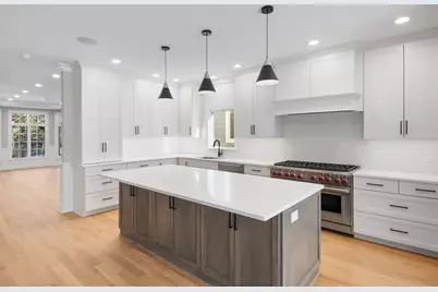 5054 N Claremont Avenue, Chicago, IL 60625 - Photo 8