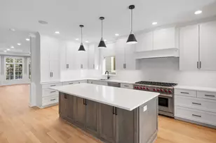 5054 N Claremont Ave, Chicago, IL 60625 - Photo 8