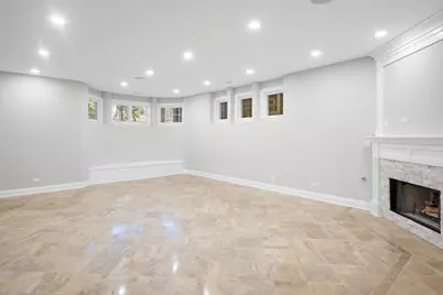5054 N Claremont Avenue, Chicago, IL 60625 - Photo 32