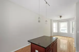 1333 W Taylor St, Chicago, IL 60607 - Photo 10