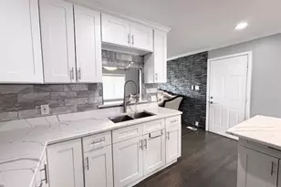611 Nelson Ave, Romeoville, IL 60446 - Photo 14
