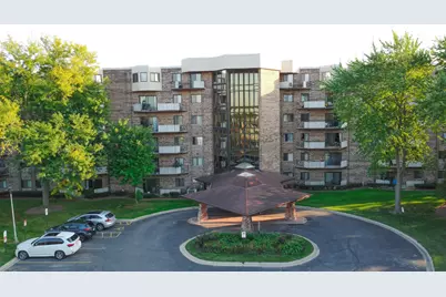 1275 E Baldwin Lane #507, Palatine, IL 60074 - Photo 1