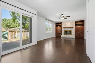 109 Highpoint Rd, Normal, IL 61761 - Photo 10