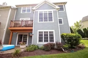 2522 Reflections Dr, Crest Hill, IL 60403 - Photo 2