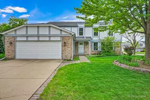 658 Wainsford Dr, Hoffman Estates, IL 60169 - Photo 1
