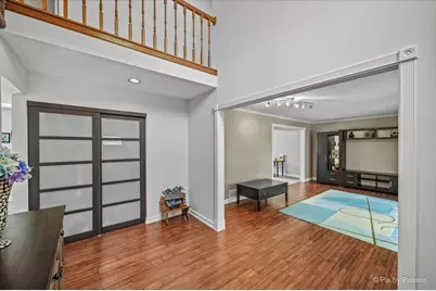 658 Wainsford Drive, Hoffman Estates, IL 60169 - Photo 6