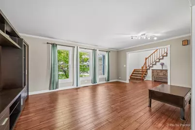 658 Wainsford Drive, Hoffman Estates, IL 60169 - Photo 8