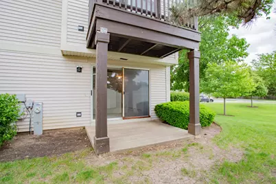 2656 S Cedar Glenn Drive, Arlington Heights, IL 60005 - Photo 2