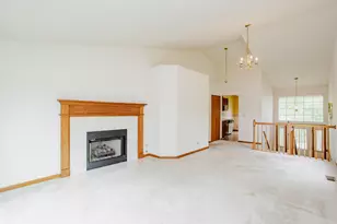 2656 S Cedar Glenn Dr, Arlington Heights, IL 60005 - Photo 4