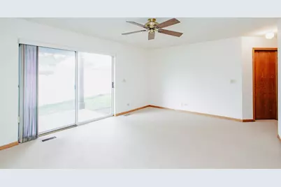2656 S Cedar Glenn Drive, Arlington Heights, IL 60005 - Photo 16