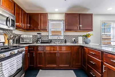 3838 Ridgeland Avenue, Berwyn, IL 60402 - Photo 6