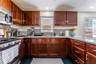 3838 Ridgeland Ave, Berwyn, IL 60402 - Photo 6