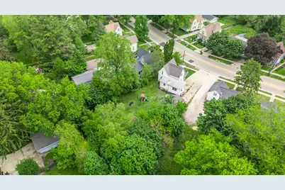 711 S 4th Street, Dekalb, IL 60115 - Photo 8