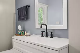 711 S 4th St, Dekalb, IL 60115 - Photo 22