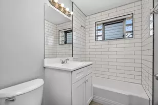 36 S Kensington Ave, La Grange, IL 60525 - Photo 14