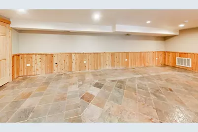 2908 W Pershing Road, Chicago, IL 60632 - Photo 18