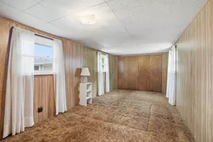 804 W Kent Ave, Crete, IL 60417 - Photo 12