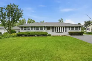 804 W Kent Ave, Crete, IL 60417 - Photo 1